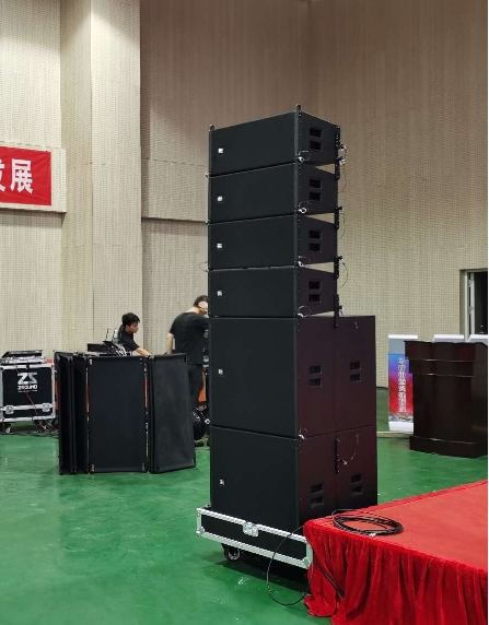 聲揚線陣 實拍照片.jpg