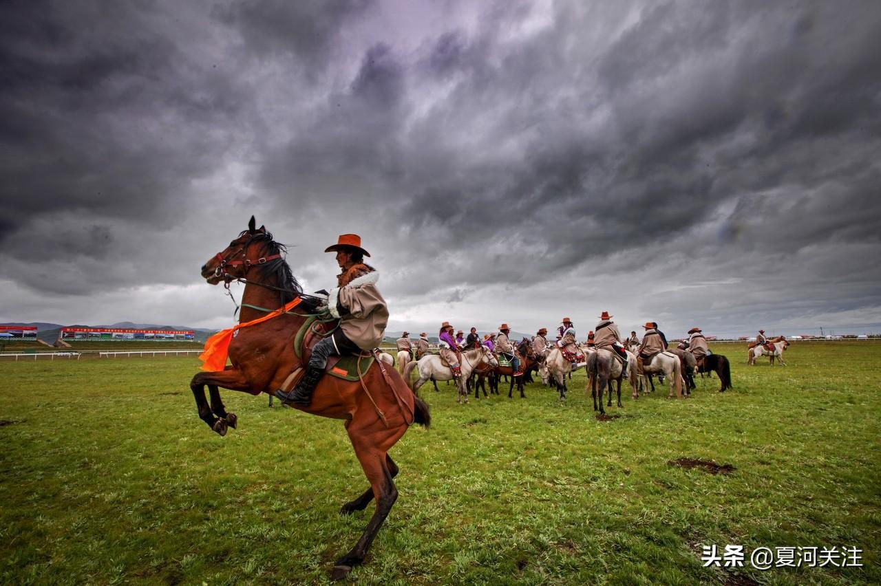 第二十屆九色甘南香巴拉旅游藝術(shù)節(jié)策劃方案報(bào)告會(huì)召開主持并講話