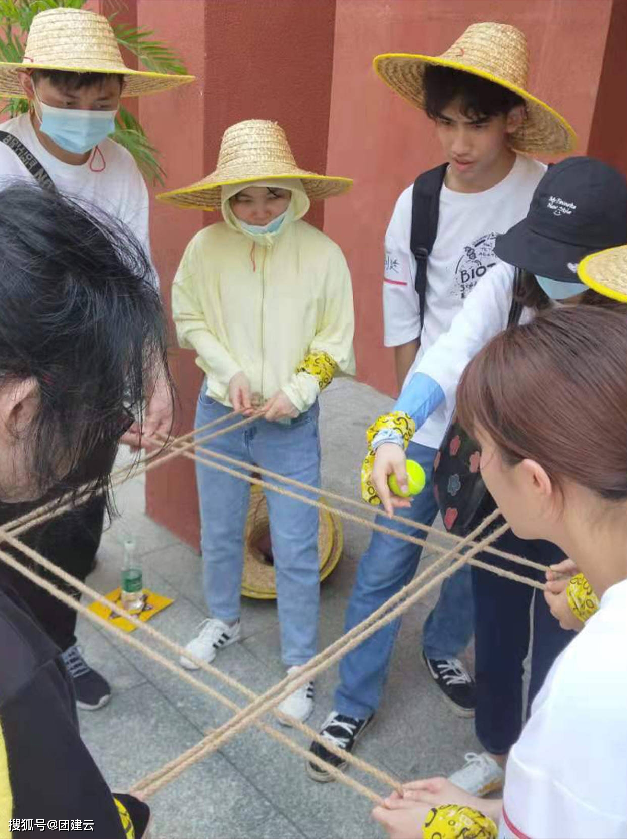 為您策劃一場創(chuàng)意團(tuán)建，試試搜索