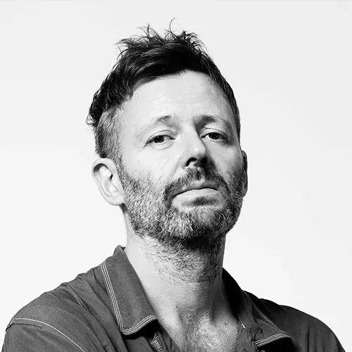 上海有哪些活動策劃公司_上海策劃活動公司有幾家_上?；顒硬邉澒九琶?/></p>
<p>年輕的</p>
<p>年輕工作室</p>
<p>創(chuàng)始人</p>
<p><img src=