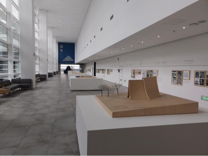 贈春聯(lián)主題_贈送春聯(lián)_2013年春節(jié)免費書寫贈春聯(lián)活動策劃書