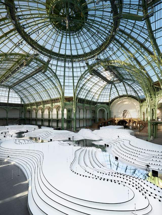 布置舞臺創(chuàng)意圖片_布置舞臺創(chuàng)意說明_舞臺布置創(chuàng)意