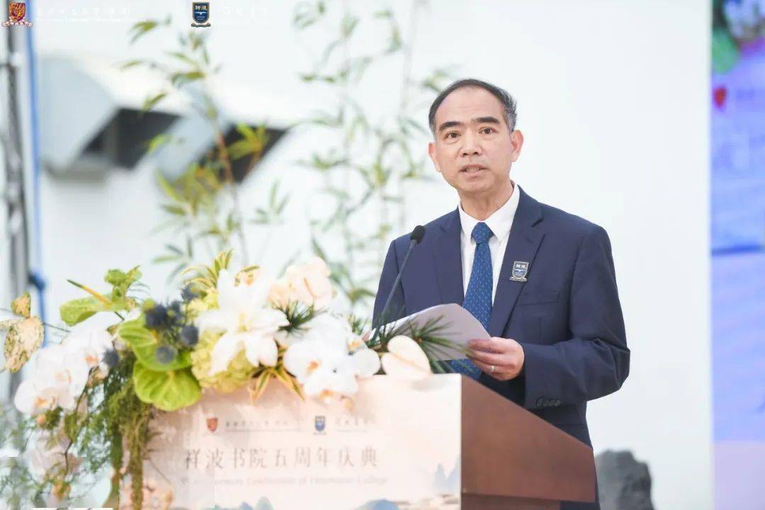 慶典周年主持人串詞_周年慶典的主持詞開場白_五周年慶典主持詞